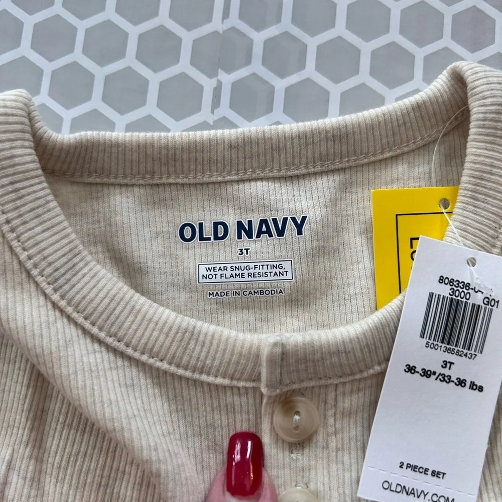 NWT Old Navy Cream Ribbed Henley Top & Matching Pajama Set Size 3T
